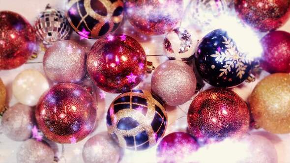 Xmas Ornaments Unveil